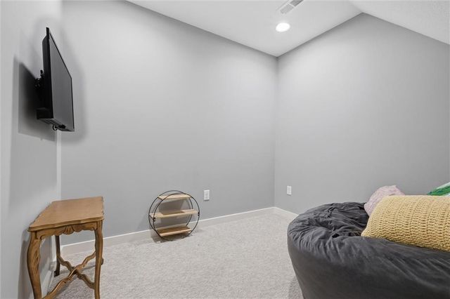 3450 W 196th Street, Stilwell, KS 66085