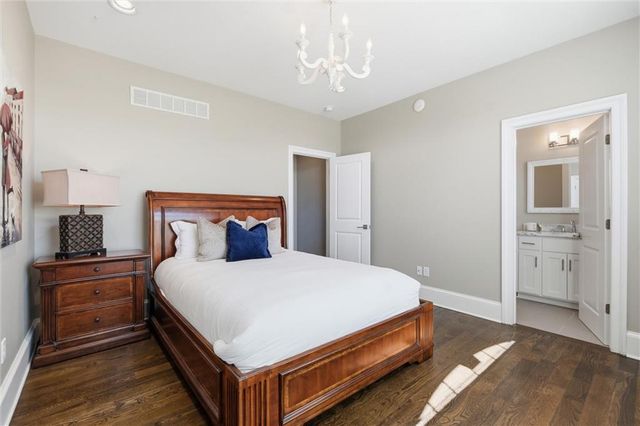 3450 W 196th Street, Stilwell, KS 66085