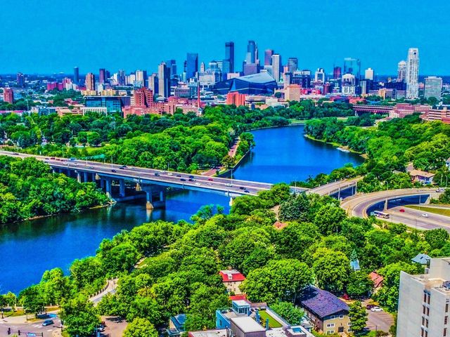 836 Thornton Street SE, Minneapolis, MN 55414