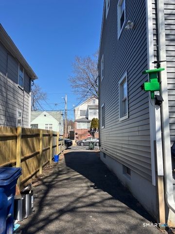 95 Balsam Avenue 2, Bridgeport, CT 06606