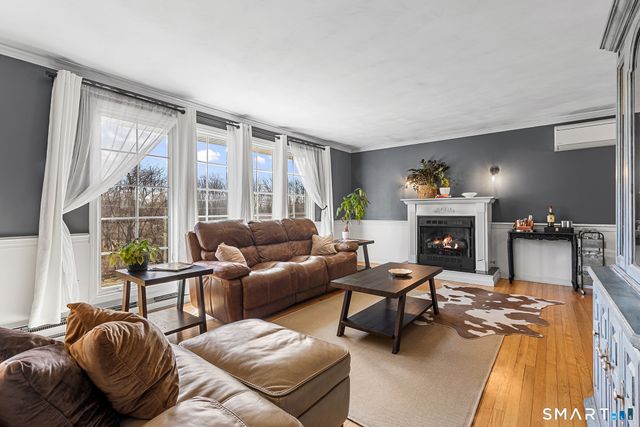 1 Deer Run Drive, Wolcott, CT 06716