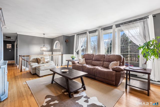 1 Deer Run Drive, Wolcott, CT 06716