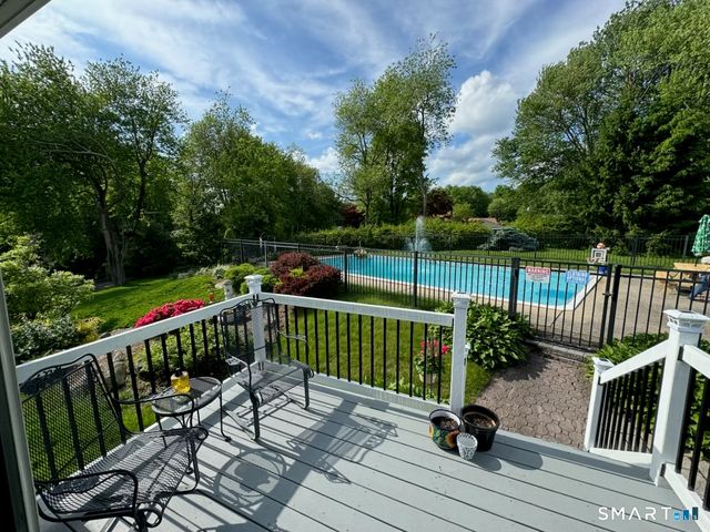 1 Deer Run Drive, Wolcott, CT 06716