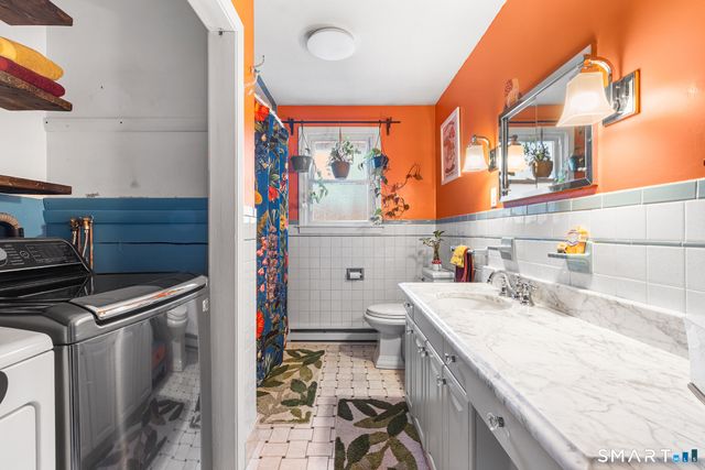 1 Deer Run Drive, Wolcott, CT 06716