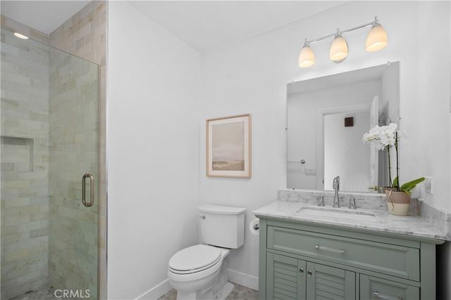 390 Saint Anns Drive, Laguna Beach, CA 92651