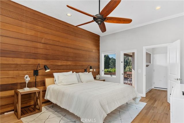 390 Saint Anns Drive, Laguna Beach, CA 92651