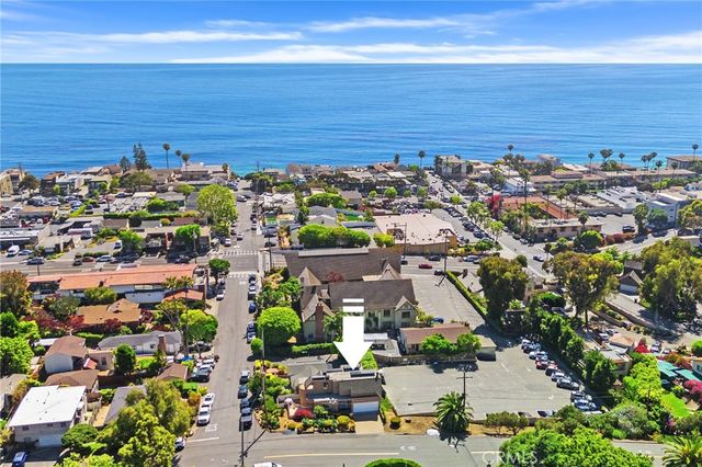 390 Saint Anns Drive, Laguna Beach, CA 92651