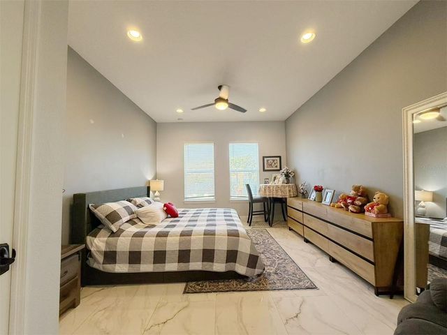 18351 MOWRY COURT, Orlando, FL 32827