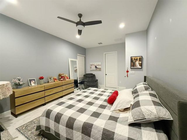 18351 MOWRY COURT, Orlando, FL 32827