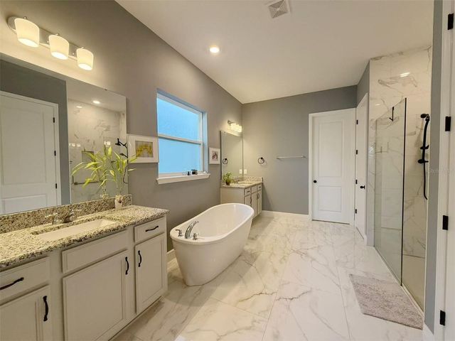 18351 MOWRY COURT, Orlando, FL 32827