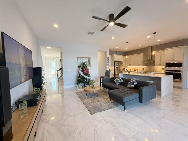 18351 MOWRY COURT, Orlando, FL 32827