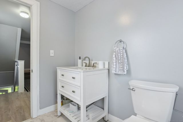 8 3rd Street, Norwich, CT 06360