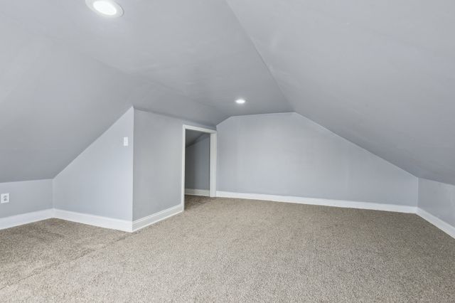 8 3rd Street, Norwich, CT 06360