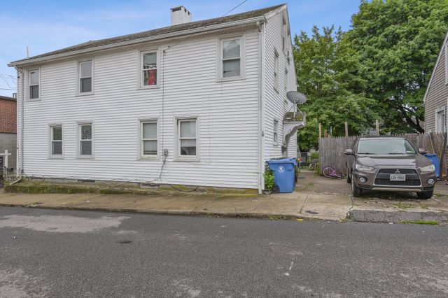 8 3rd Street, Norwich, CT 06360