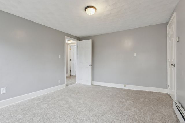 8 3rd Street, Norwich, CT 06360