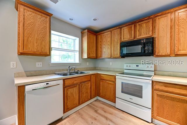 426 Live Oak Walk, Bluffton, SC 29910