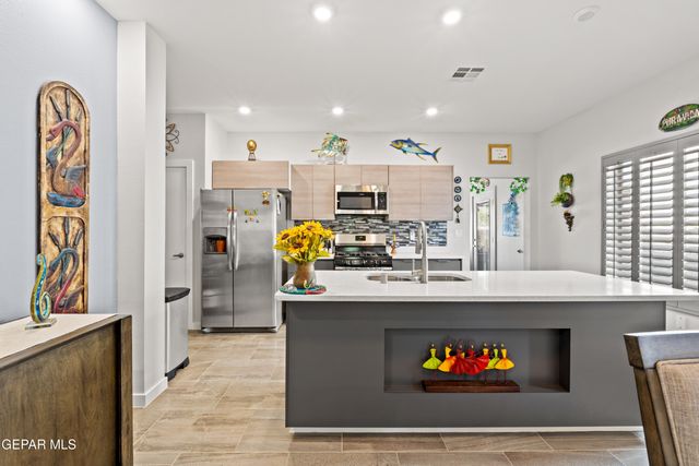 14824 DAVID LATIN, El Paso, TX 79938