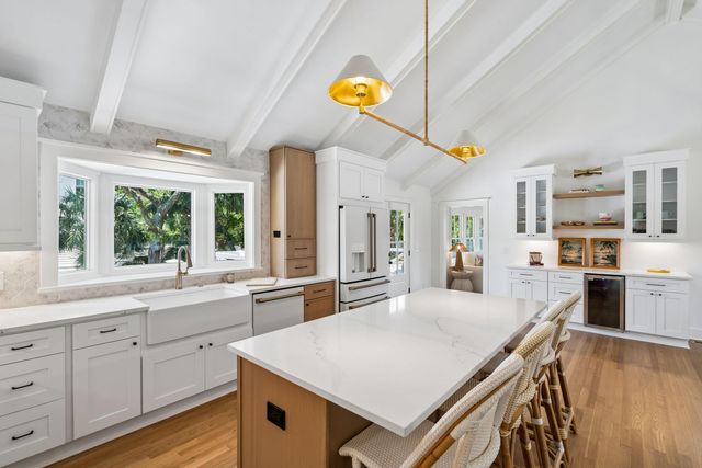 8 46th Avenue, Isle Of Palms, SC 29451