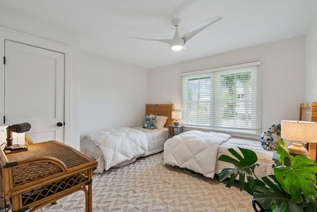 8 46th Avenue, Isle Of Palms, SC 29451