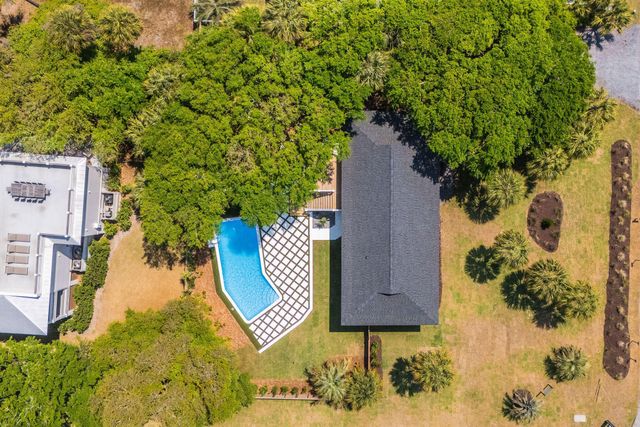 8 46th Avenue, Isle Of Palms, SC 29451