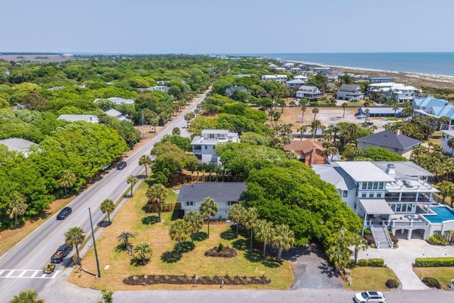 8 46th Avenue, Isle Of Palms, SC 29451