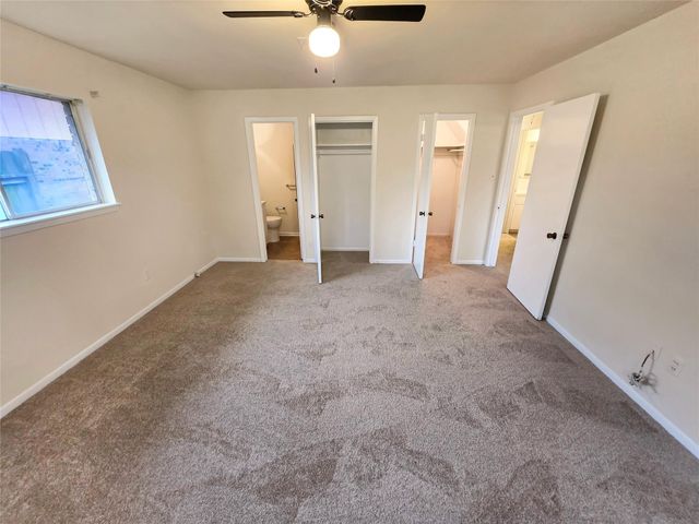 109 Poppy Street, Lake Jackson, TX 77566