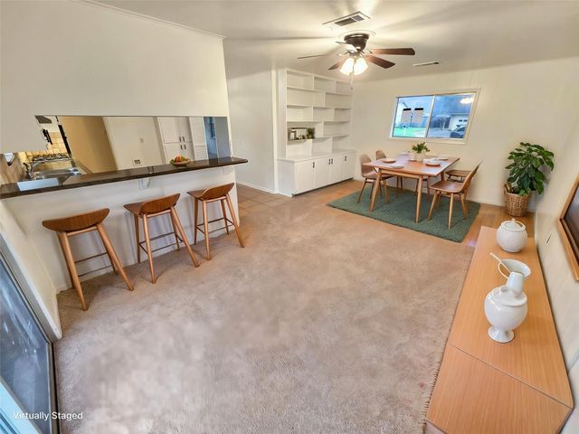 109 Poppy Street, Lake Jackson, TX 77566