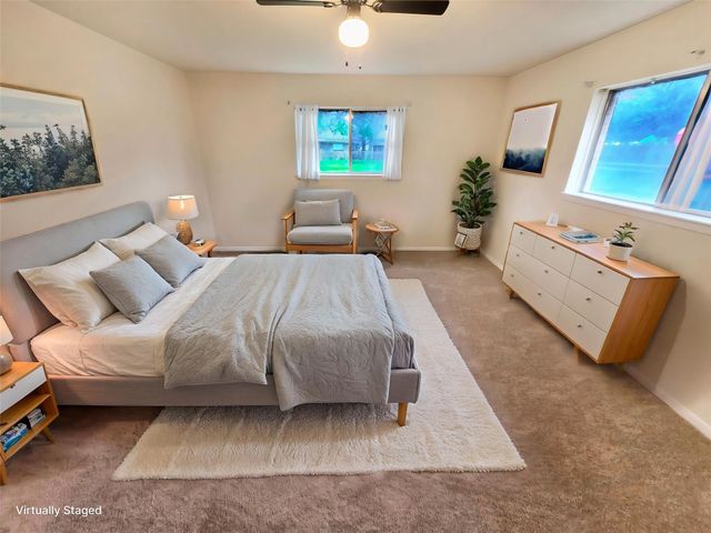 109 Poppy Street, Lake Jackson, TX 77566