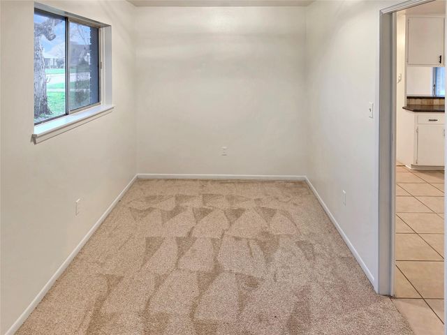 109 Poppy Street, Lake Jackson, TX 77566