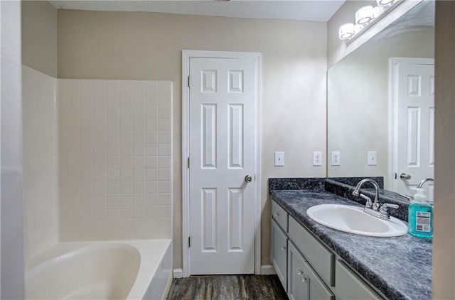 258 Hunters Crossing SE, Calhoun, GA 30701