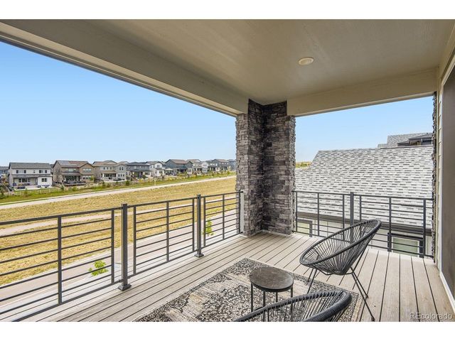 8641 Middle Fork St, Littleton, CO 80125