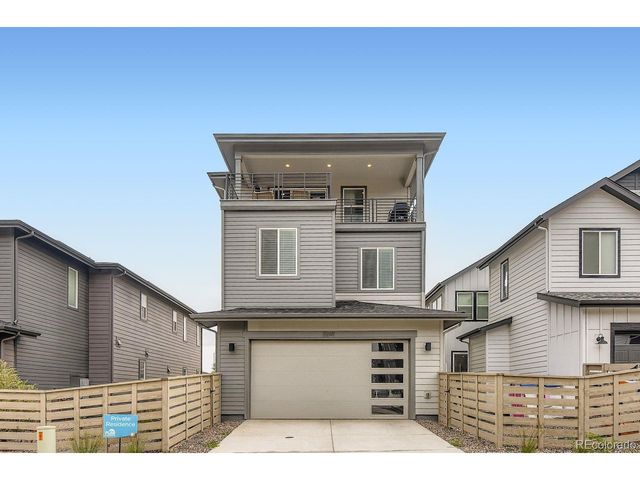 8641 Middle Fork St, Littleton, CO 80125