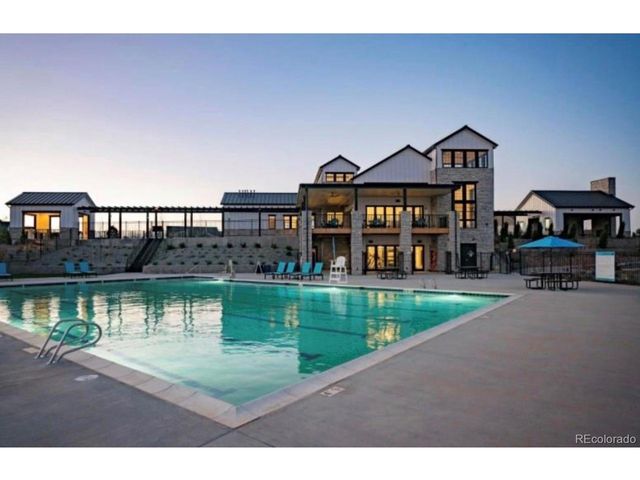 8641 Middle Fork St, Littleton, CO 80125