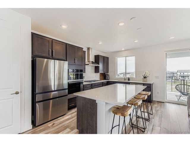 8641 Middle Fork St, Littleton, CO 80125