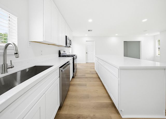 7954 Glen Vista Street, Houston, TX 77061