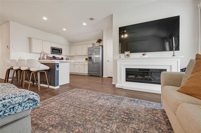 15426 Sicomoro Viejo Street, Channelview, TX 77530