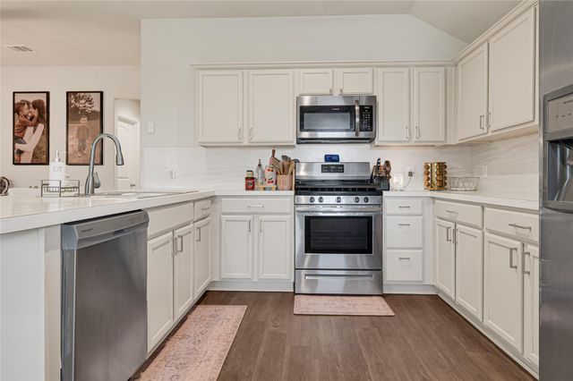 15426 Sicomoro Viejo Street, Channelview, TX 77530