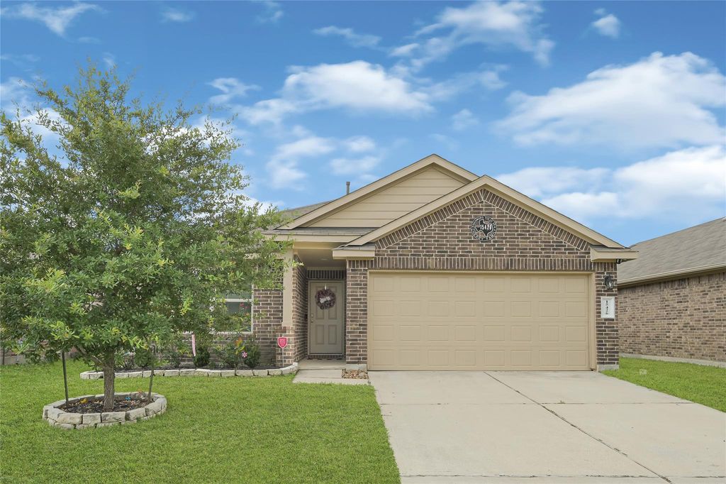 15426 Sicomoro Viejo Street, Channelview, TX 77530