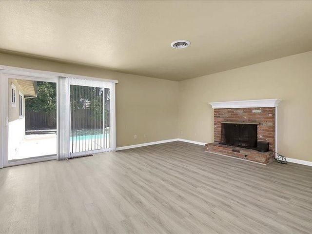 5274 Heritage Drive, Carmichael, CA 95608