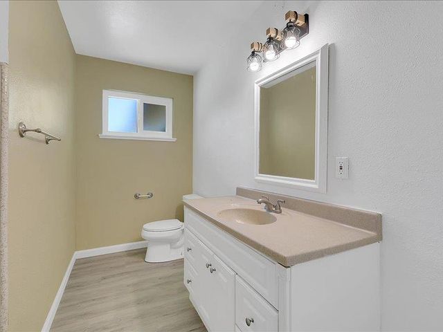 5274 Heritage Drive, Carmichael, CA 95608