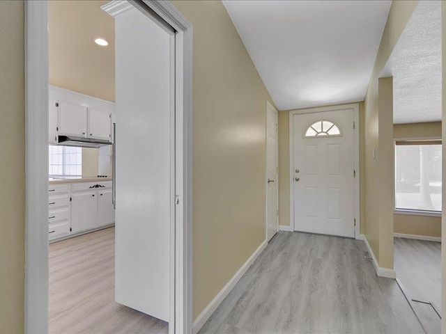 5274 Heritage Drive, Carmichael, CA 95608