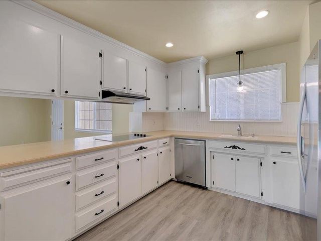 5274 Heritage Drive, Carmichael, CA 95608