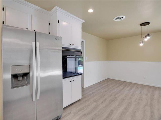 5274 Heritage Drive, Carmichael, CA 95608