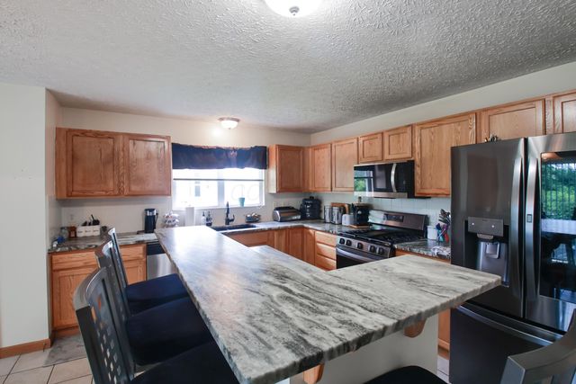 8142 Bellow Park Drive, Reynoldsburg, OH 43068