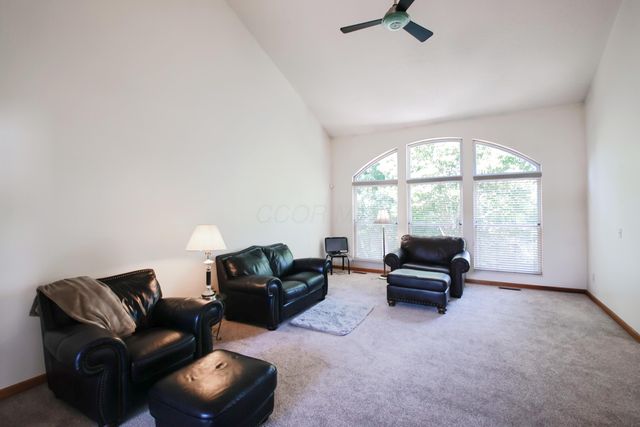 8142 Bellow Park Drive, Reynoldsburg, OH 43068
