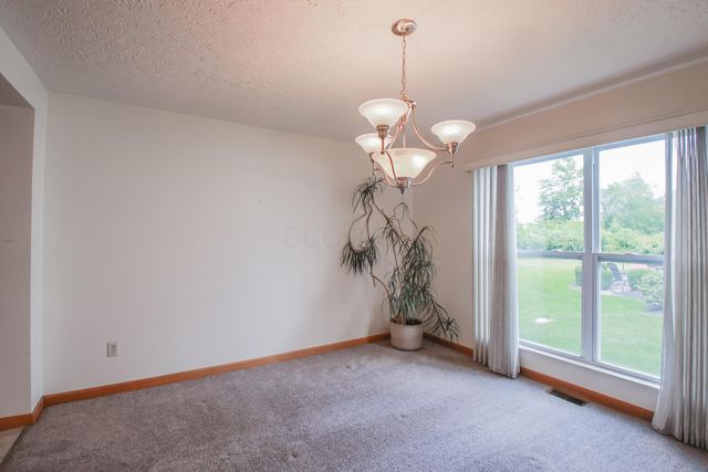 8142 Bellow Park Drive, Reynoldsburg, OH 43068