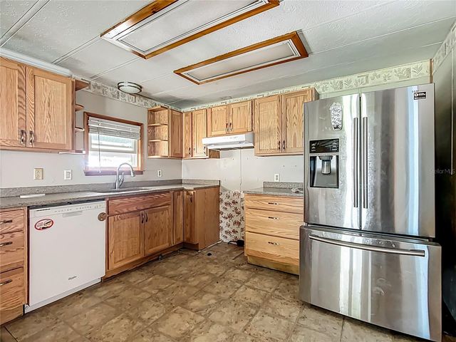 5815 RED FOX DRIVE, Winter Haven, FL 33884