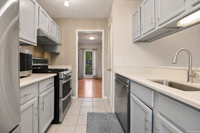7952 Splintered Oak, Live Oak, TX 78233