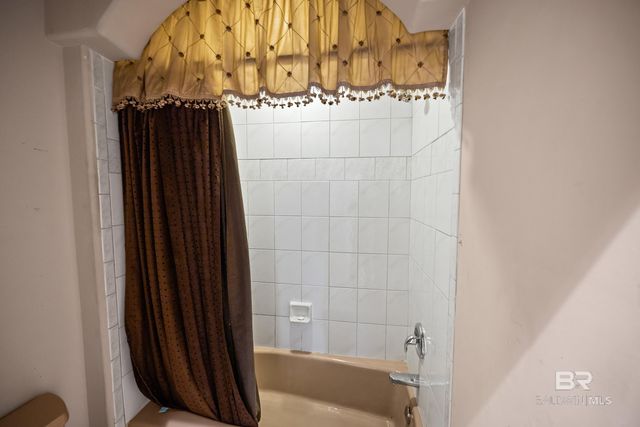 8591 Bay Harbor Road, Elberta, AL 36530