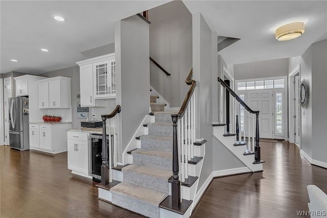 5345 Glenview Drive, Clarence, NY 14031